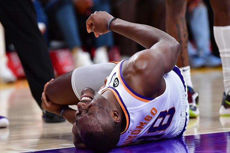 开云体育地址-压力下表现！球员状态备受困扰的简单介绍