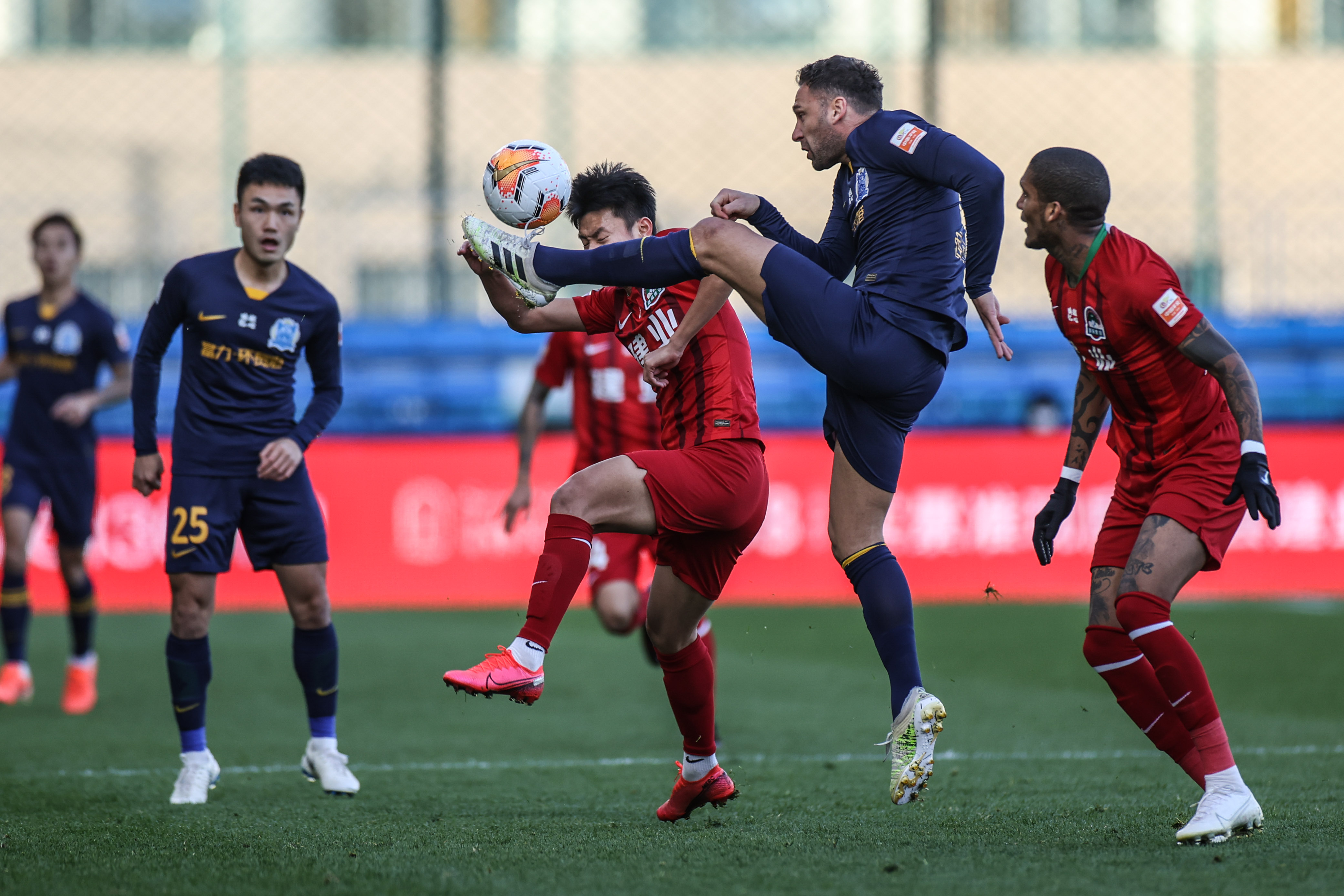 开云体育网页版登录入口-青岛黄海客场大捷，战胜富力增添保级信心的简单介绍