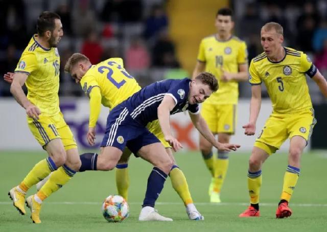 开云体育-欧预赛：哈萨克斯坦中场组织力不足，输球原因分析的简单介绍