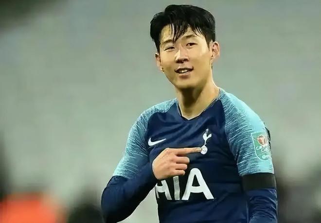 变为：韩国队年轻球员获好评称赞的简单介绍