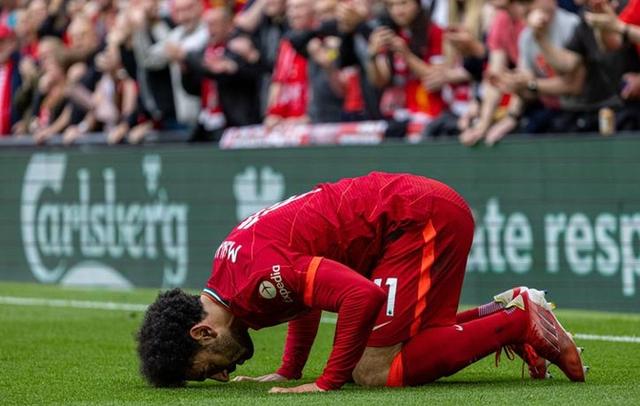 开云体育官网-利物浦连续遭受打击，战绩不佳