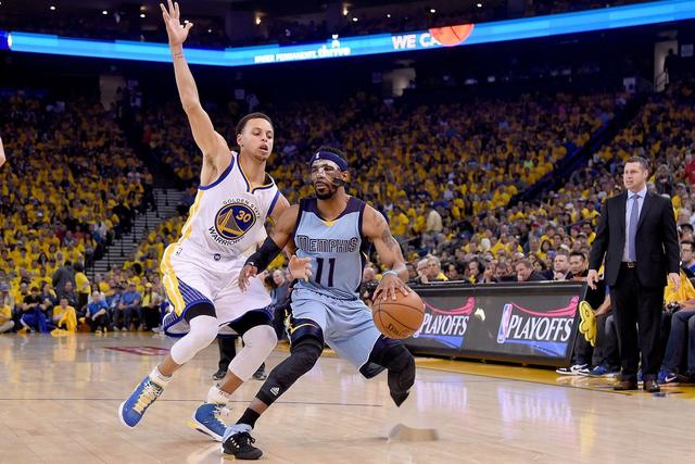 灰熊主场胜黄蜂,康利分最终久攻久攻的简单介绍 灰熊主场胜黄蜂,康利分最终久攻久攻的简单介绍