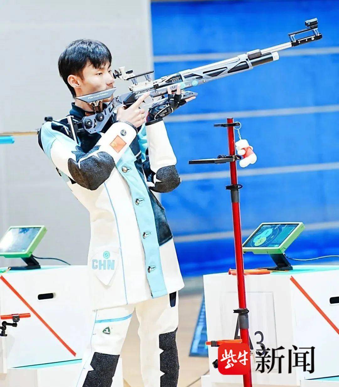 壮哉我大国！击剑男队战胜强敌夺冠