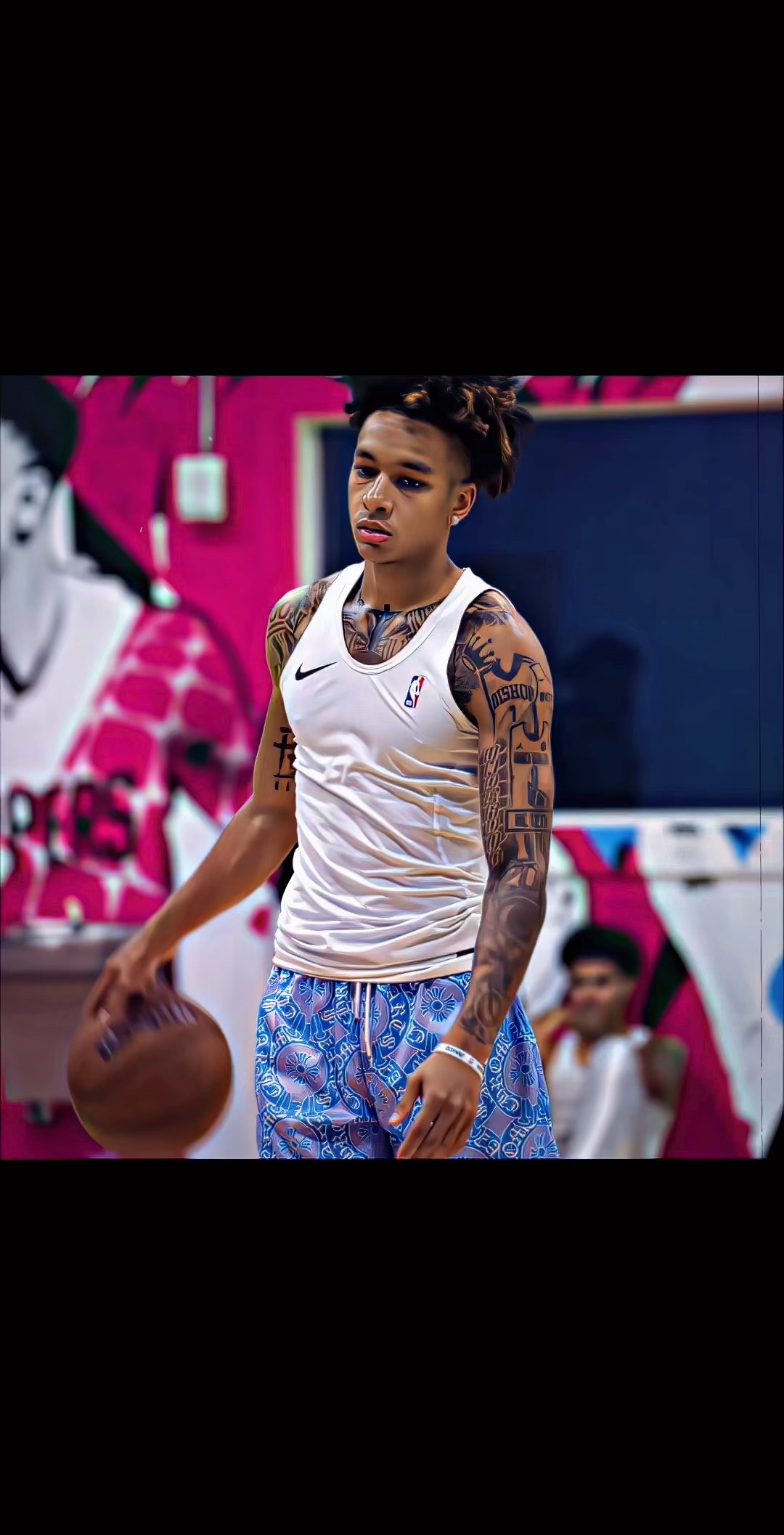 关于雷恩球员遭遇状况不佳,主教练考虑换人战术的信息 关于雷恩球员遭遇状况不佳,主教练考虑换人战术的信息