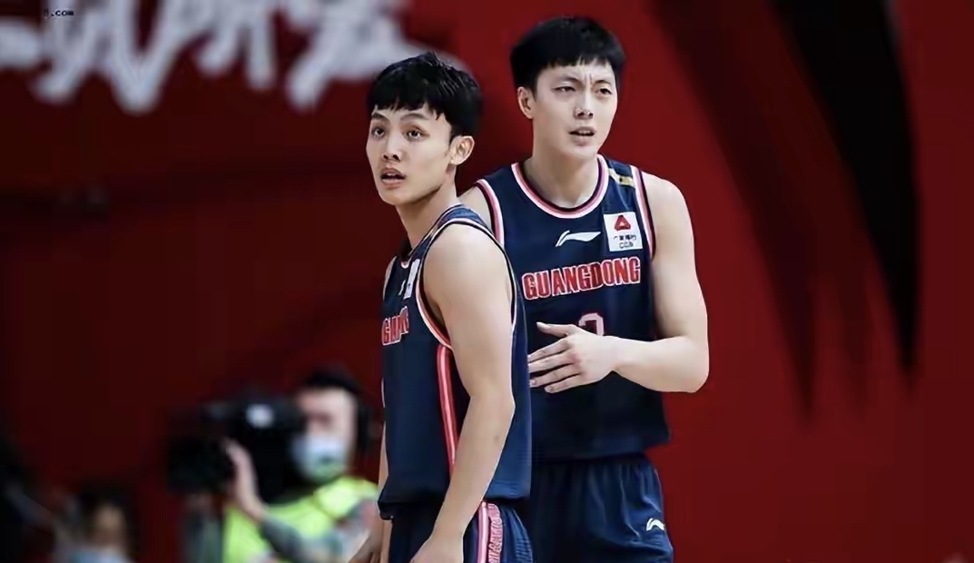 开云体育官网-白热化对决：山东队与广东队争夺胜利权利的简单介绍