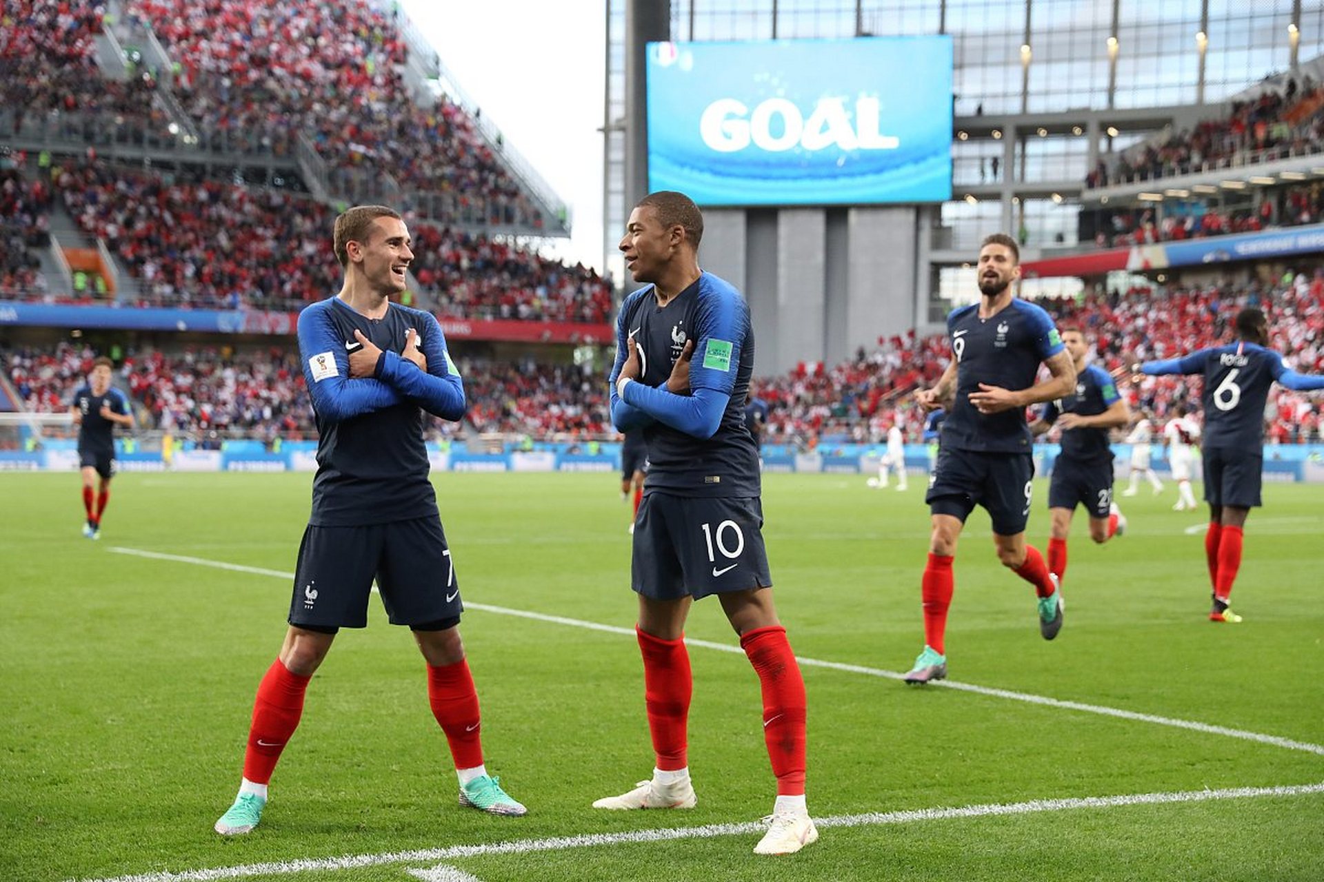 开云体育下载-法国队在世界杯中展现出强大实力