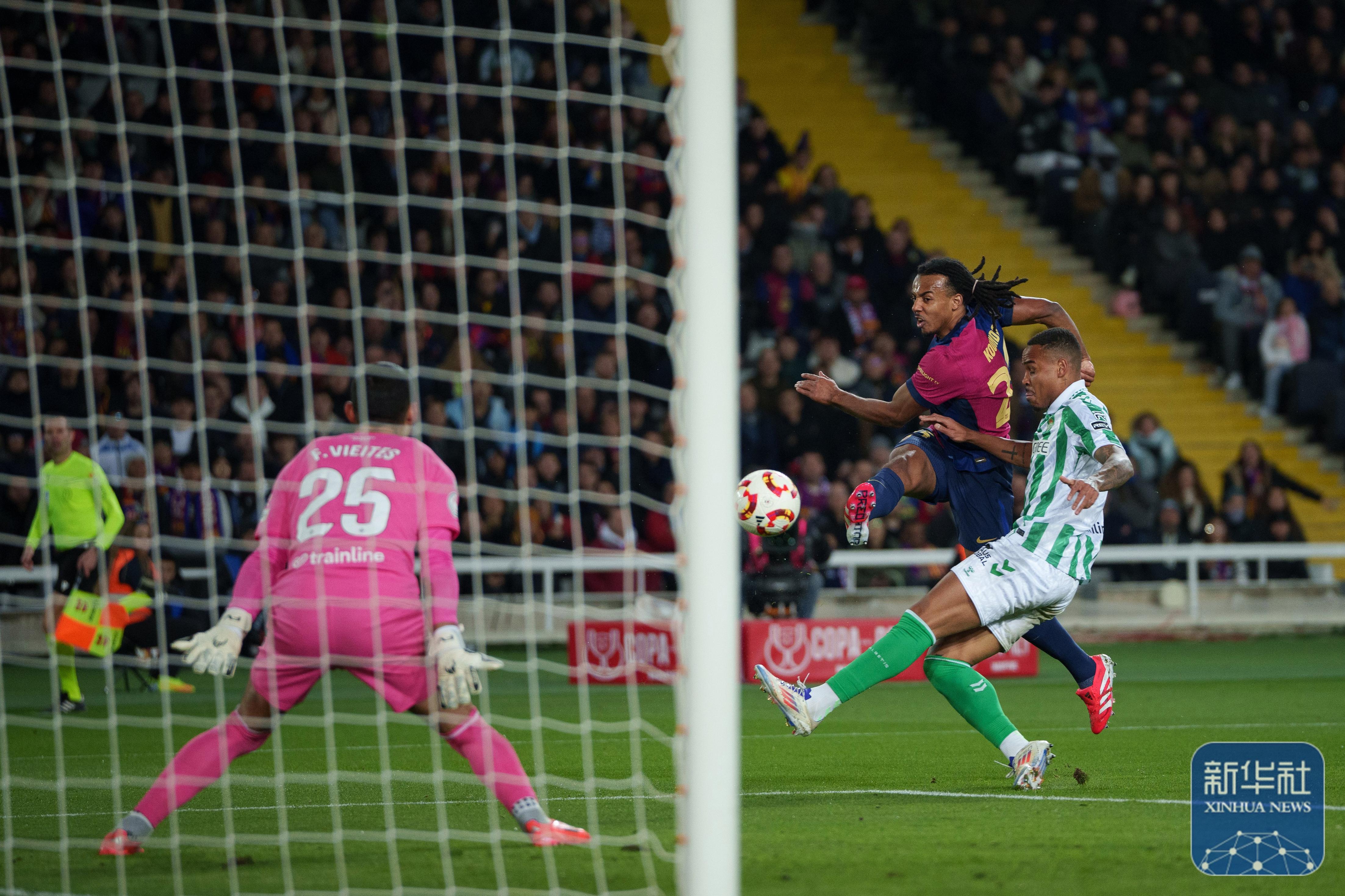 开云体育登录-西班牙人锋线强大，一举击败对手