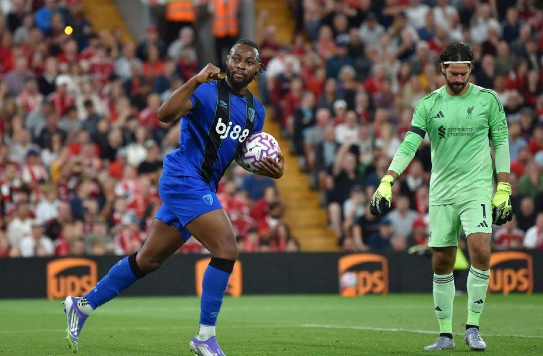 伯恩茅斯客场逆转,拿下关键三分的简单介绍 伯恩茅斯客场逆转,拿下关键三分的简单介绍