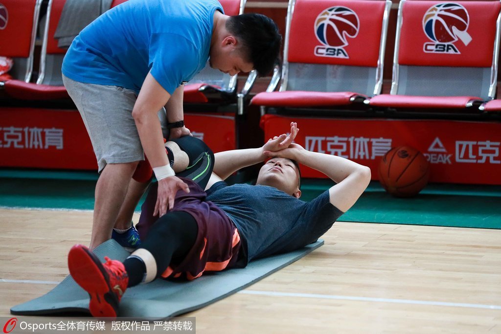 开云体育网页版登录入口-新疆队主场大胜上海队，坚守前三位置