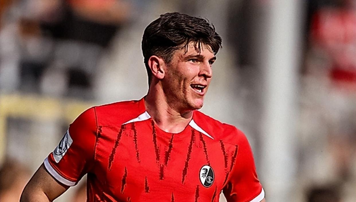 开云体育登录-包含弗赖堡主场击败沃尔夫斯堡，取得近三连胜的词条