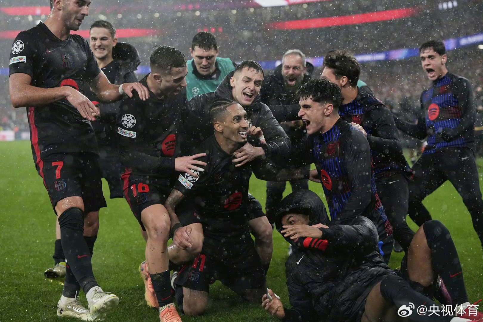 开云体育入口-塞维利亚主场惨败，降级区危机四伏的简单介绍