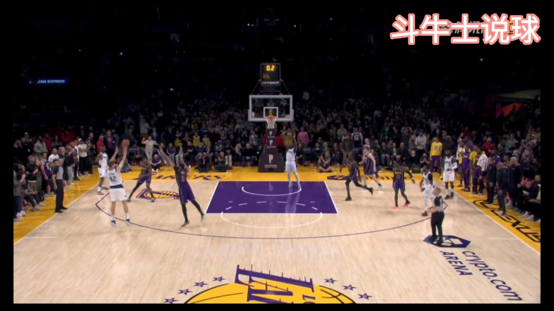 开云体育app-湖人大胜独行侠，詹皇轰下三双