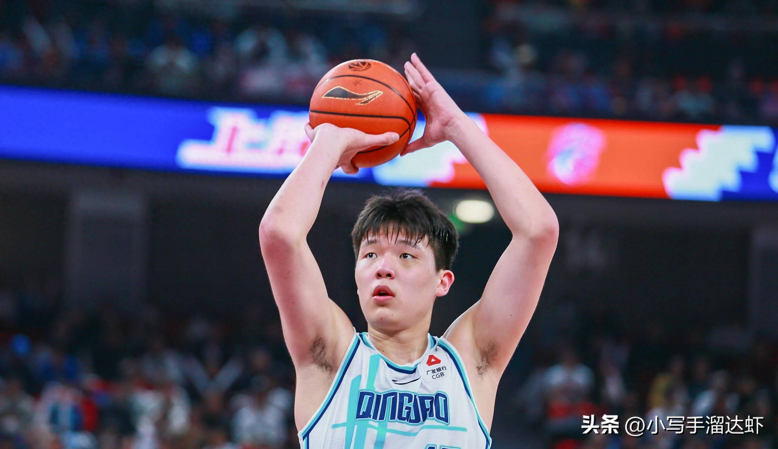 开云体育官方入口-球队换帅效果显著，战绩逐渐回升